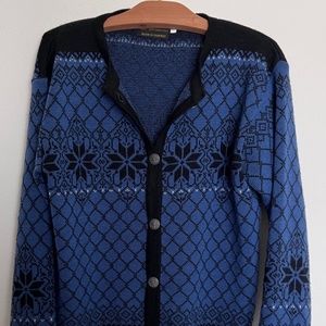 Norsk Wear 100% Wool Sweater
